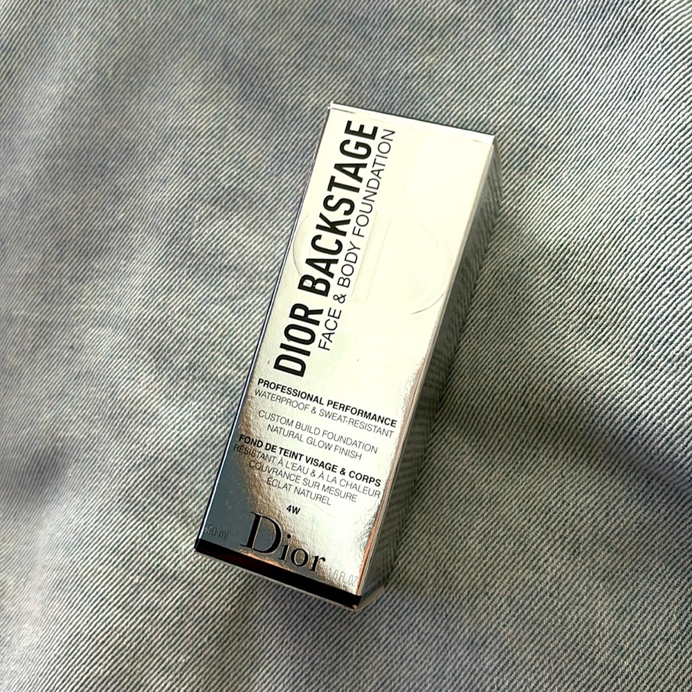 COPY - DIOR BACKSTAGE FOUNDATION